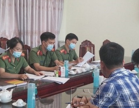 Phòng ANCTNB hướng dẫn, tuyên truyền thực hiện công tác bảo vệ bí mật nhà nước tại UBND huyện Na Rì