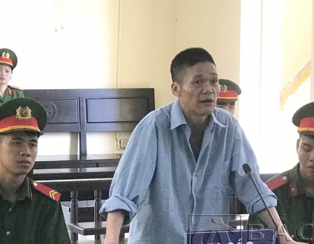   Bị cáo Tạ Văn Thường bị Tòa án nhân dân tỉnh Bắc Kạn xử phạt 10 năm tù về hành vi “Giết người”.