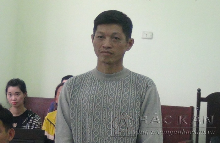 Bị cáo Nông Văn Mạng tại phiên tòa