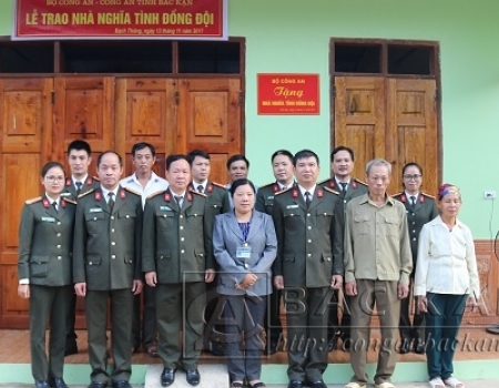 Có căn nhà mới là sự sẻ chia, giúp đỡ nghĩa tình của lực lượng công an đối với đồng đội còn nhiều khó khăn