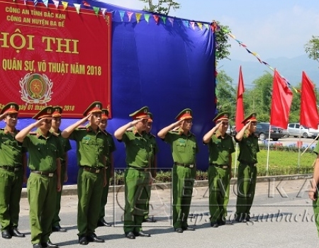 Công an huyện Ba Bể tổ chức Hội thi Điều lệnh, quân sự, võ thuật năm 2018