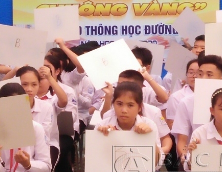 Chương trình thu hút đông đảo các em học sinh tham gia