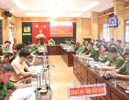 Công an tỉnh Bắc Kạn hưởng ứng Ngày Pháp luật Việt Nam 2023