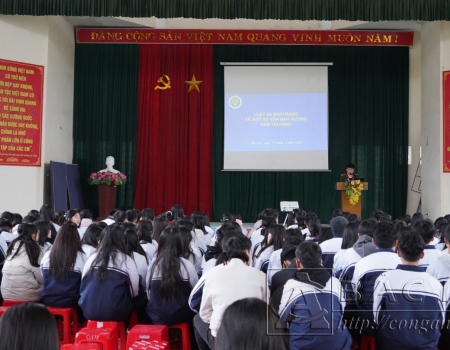 Tuyên truyền, phổ biến giáo dục góp phần định hướng, điều chỉnh hành vi của giới trẻ