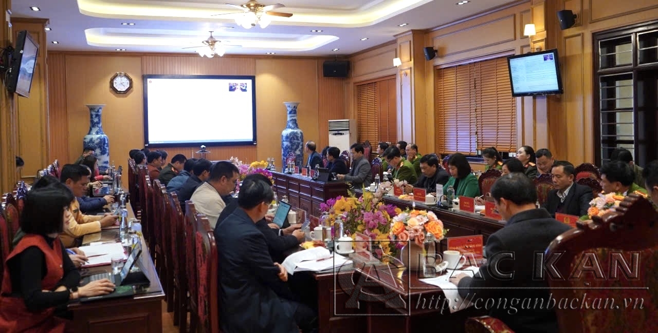 Các đại biểu dự tại điểm cầu Công an tỉnh Bắc Kạn